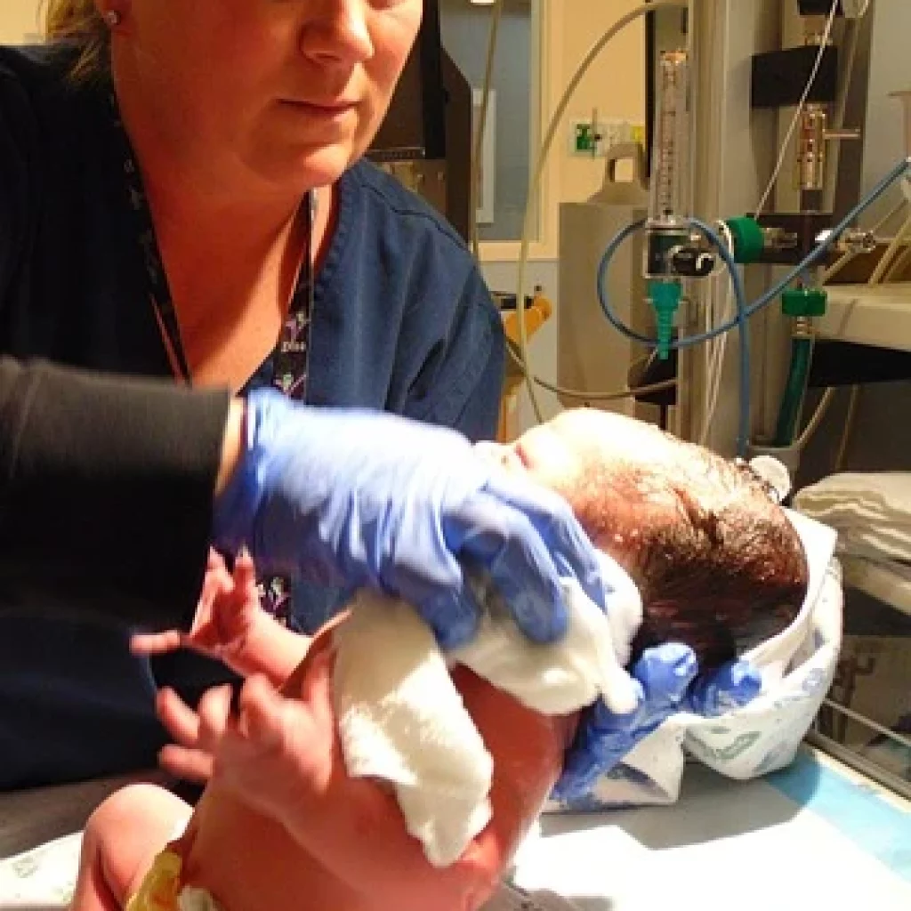 Réagir face à une urgence chez le bébé