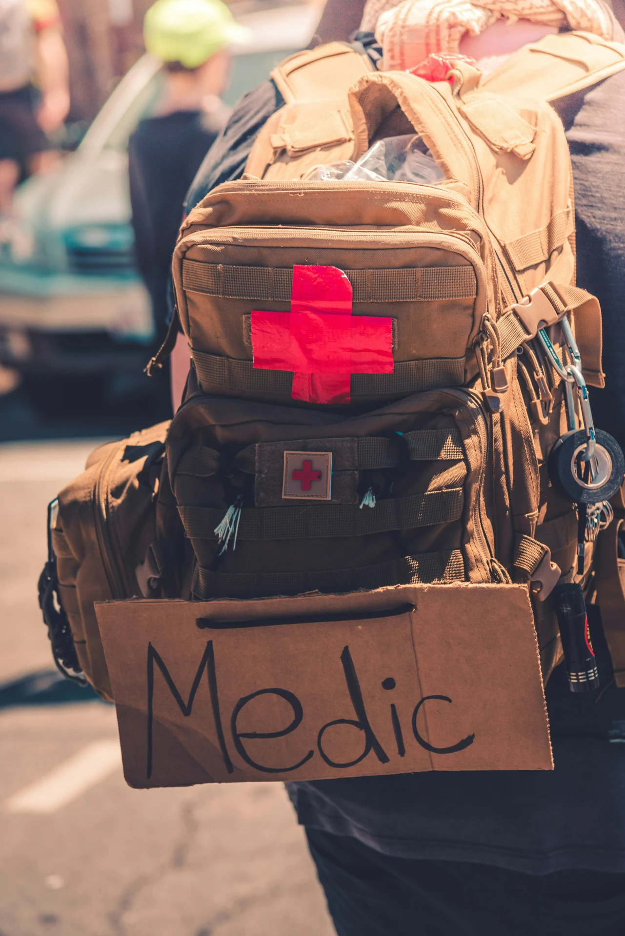 BLS AED Etoy 079-535-13-71- 4 heures , pharmaciens FPH, ASCA, first responders, garde bain, particuliers...