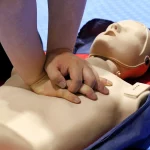 BLS AED Domdidier 079 535 13 71 , pharmaciens FPH, ASCA, first responders, garde bain, particuliers www.ecoledesecours.ch