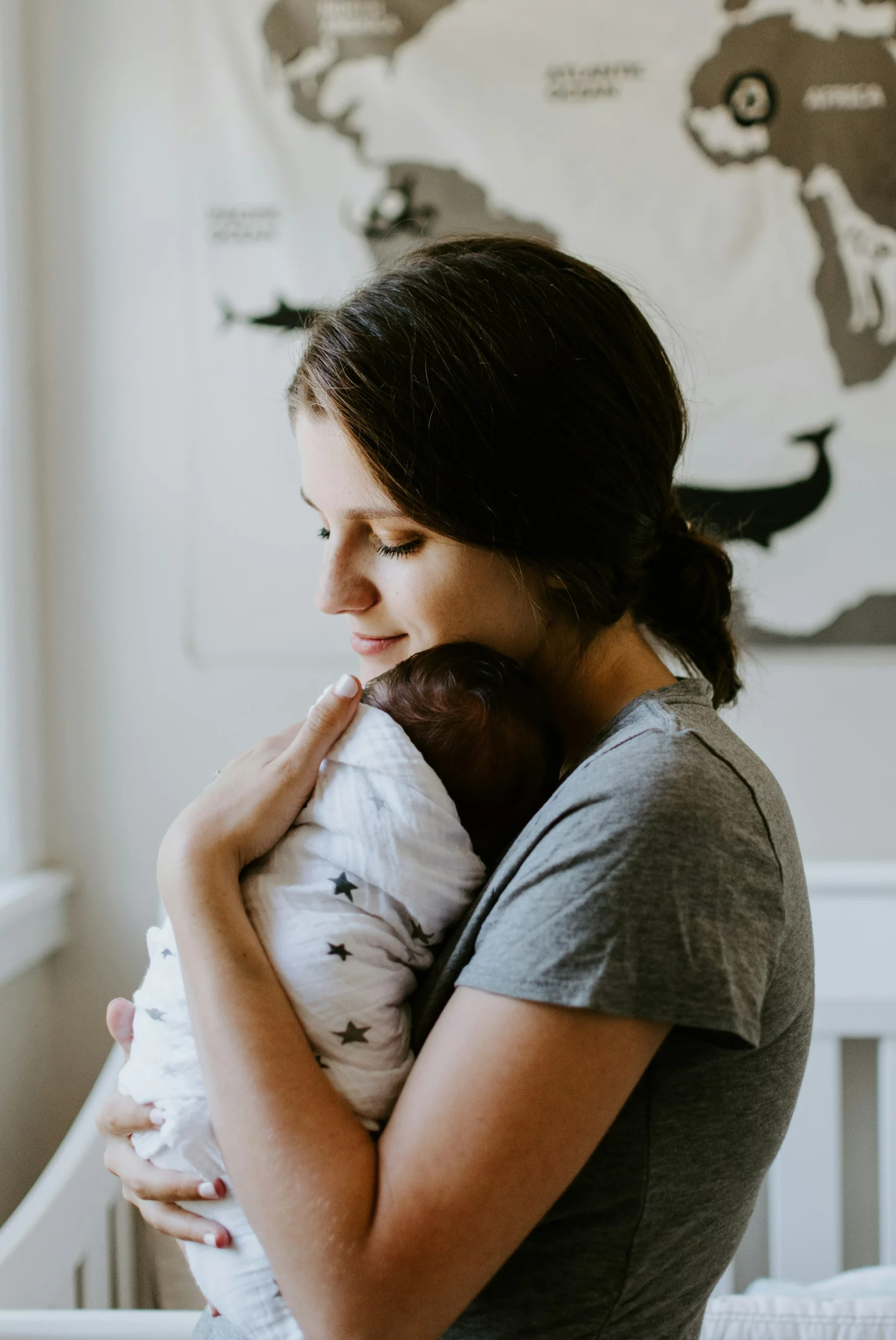 Diarrhées et vomissements chez Bébé, symptômes sont courants chez les nourrissons . www.ecoledesecours.ch 079-535-13-71