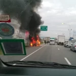 Une voiture en feu conseils, situation terrifiante qui peut arriver à n'importe qui, 079-535-13-71 www.ecoledesecours.ch