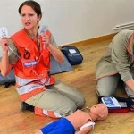 BLS AED SRC Morrens, pharmaciens FPH, ASCA, first responders, garde bain, particuliers www.ecoledesecours.ch 079-535-13-71
