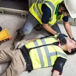 Cours BLS AED en entreprise, un atout vital pour la sécurité au travail www.ecoledesecours.ch 079-535-13-71