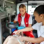 Formation Secouristes IAS1 Leysin , essentielle pour intervenir efficacement lors d'une urgence. www.ecoledesecours.ch 079-535-13-71