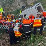 Cours samaritains secouristes Mathod assurés par des professionnels de la santé de l'urgence 079-535-13-71 www.ecoledesecours.ch