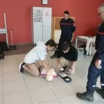 Cours samaritains secouristes Chaux par des professionnels de la santé de l'urgence 079-535-13-71 www.ecoledesecours.ch