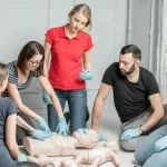 BLS AED ASCA Dizy 079-535-13-71, cours reconnus par le SRC et assurés par des professionnels de l'urgence. www.ecoledesecours.ch