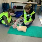 FPH BLS AED Echandens pour les pharmaciens 4 fois par mois à la gare de Lausanne www.ecoledesecours.ch 079-535-13-71