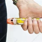 l’EpiPen et l'allergie que faire ? L’œdème de Quincke ou angio-œdème, est une réaction allergique grave 079-535-13-71 www.ecoledesecours.ch