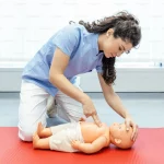 FPH BLS AED Cuarnens pour les pharmaciens 4 fois par mois à la gare de Lausanne www.ecoledesecours.ch 079-535-13-71