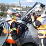 Accident routier et désincarcération opération technique consistant à libérer une personne d'un véhicule www.ecoledesecours.ch 079-535-13-71