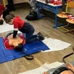 cours samaritains Prilly 120CHF assurés uniquement par des professionnels de la santé www.ecoledesecours.ch 079-535-13-71