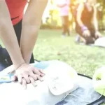 BLS AED ASCA Lausanne 079-535-13-71, reconnus par le SRC et assurés par des professionnels de l'urgence. www.ecoledesecours.ch